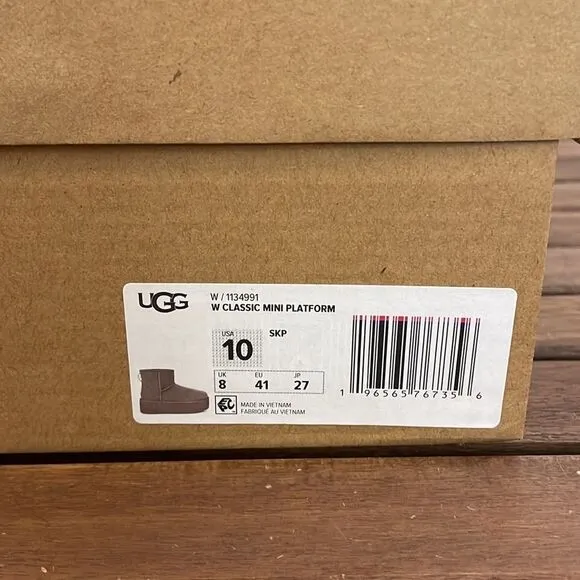 UGG Classic Mini Platform Smoke Plume Women Size 10