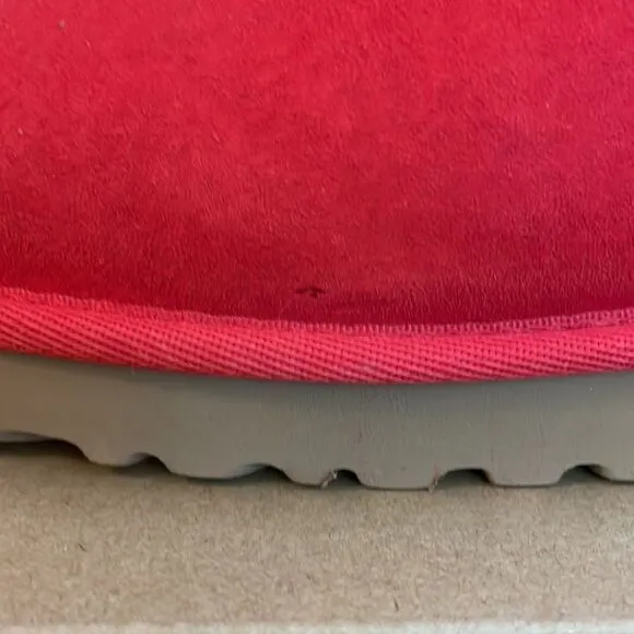 UGG Classic Ultra Mini Booties Red US Women Size 6/UK 4/EU 37(Box without lid)