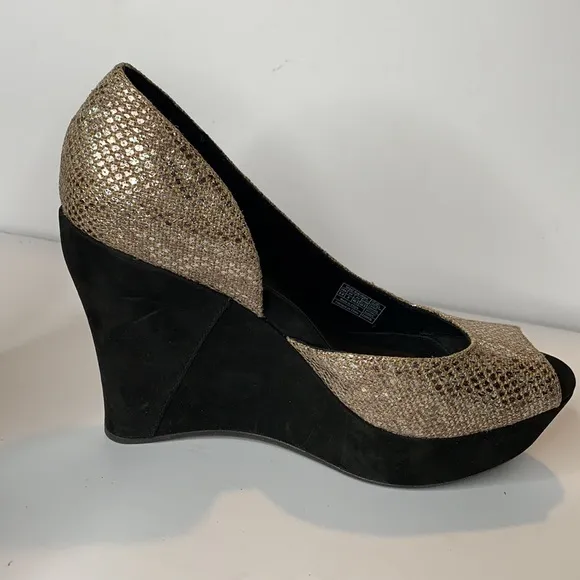 UGGS Australia metallic snakeskin black suede platform wedges