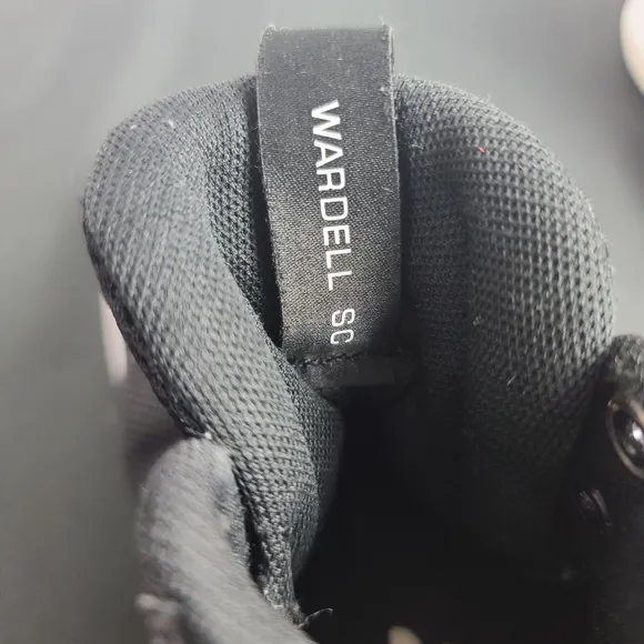 Under Armour  Curry 3Zero. Kids 13