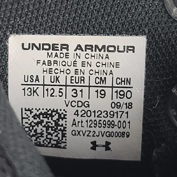Under Armour  Curry 3Zero. Kids 13