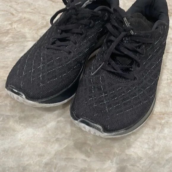 Under Armor Men's Flow Velociti Wind Running Shoes | size 8