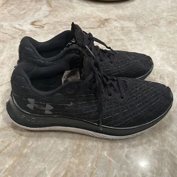 Under Armor Men's Flow Velociti Wind Running Shoes | size 8