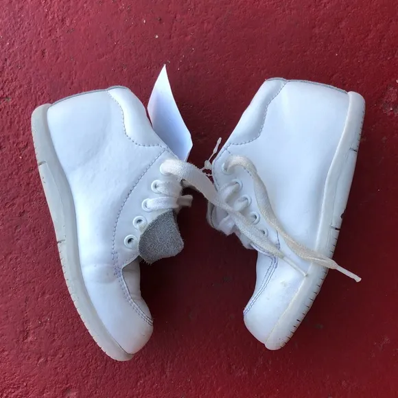 UNISEX Infant / Toddler Lace Up Ankle Boots 25