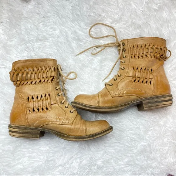 UO Vintage Woven Crochet Cut Out Brown Tan Lace Up Combat Boots