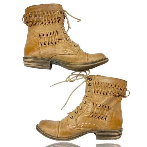 UO Vintage Woven Crochet Cut Out Brown Tan Lace Up Combat Boots