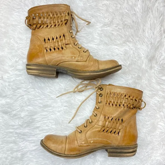 UO Vintage Woven Crochet Cut Out Brown Tan Lace Up Combat Boots