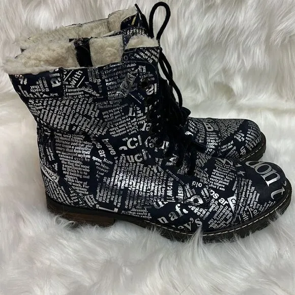 V-Italia Leather Navy and Silver News Paper Combat Boots Size 40-9.5/10 BIN 18