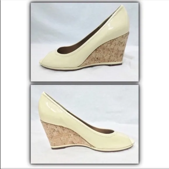 𝅺VANELI Phoebe patent peep toe cork wedge heels size 8