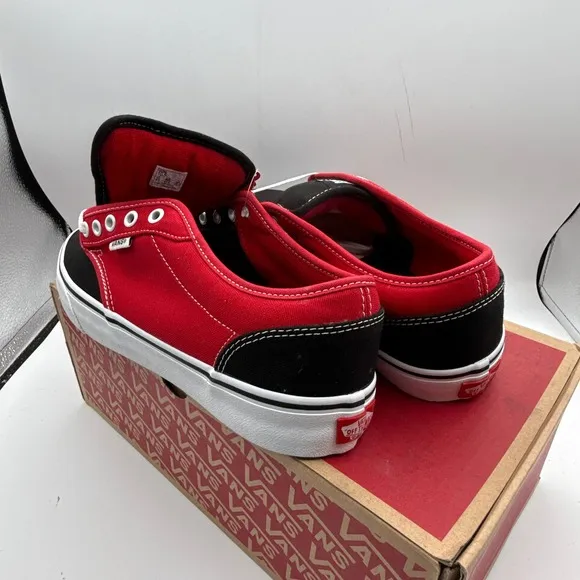 Vans Atwood 2 Tone Mens Shoes Size 10.5 NIB 130597624 Red Black
