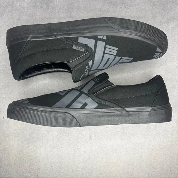 🔥🔥🔥VANS Classic Slip-On Black - WORKDAY Size:12🔥🔥🔥
