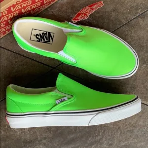 VANS CLASSIC SLIP ON NEON Green GECKO/True White W