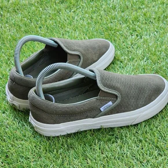 VANS CLASSIC - Women's Slip On - SIZE 6