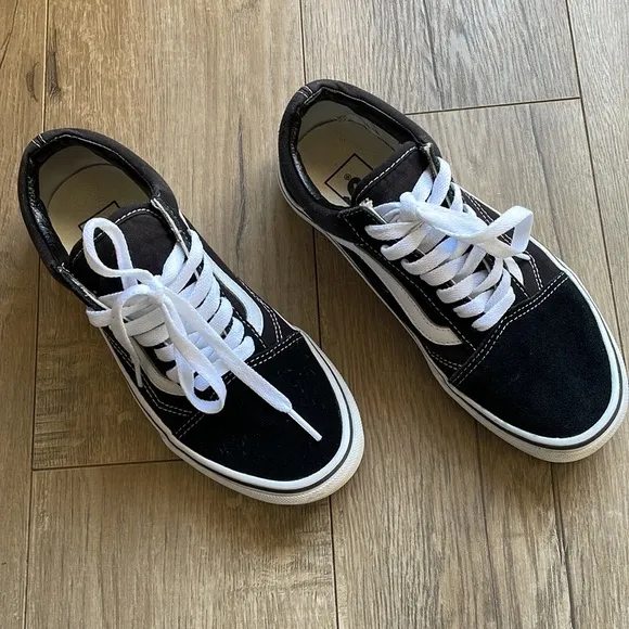 Vans Old Skool Black &amp; White Skate Low Top Shoes Size Men's 4.5 Women's 6