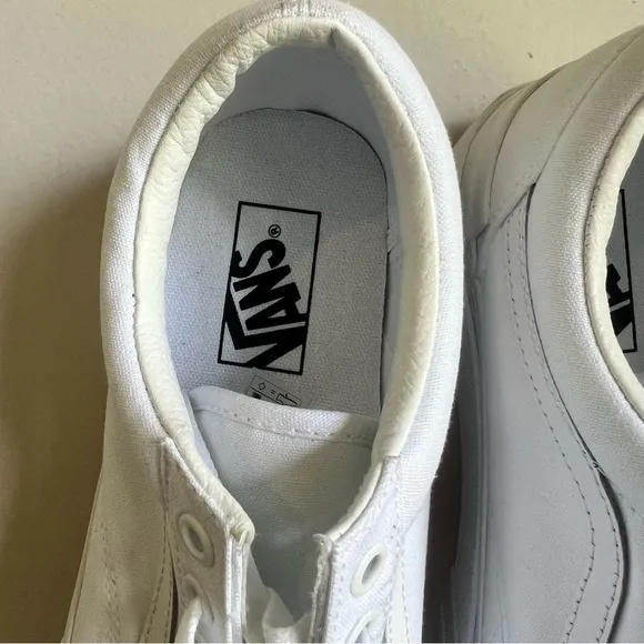 Vans Old Skool Triple Stacked Stackform Triple White Unisex Shoe Size 11 or 9.5