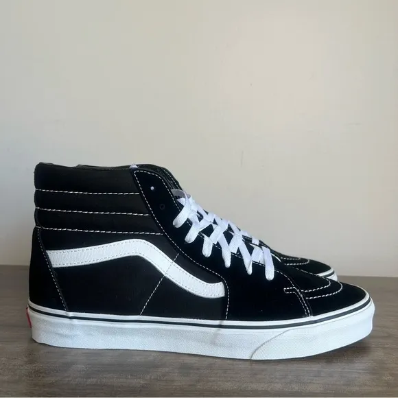 Vans Sk8 Hi Black / White Men's Shoe Size 12 #B1552