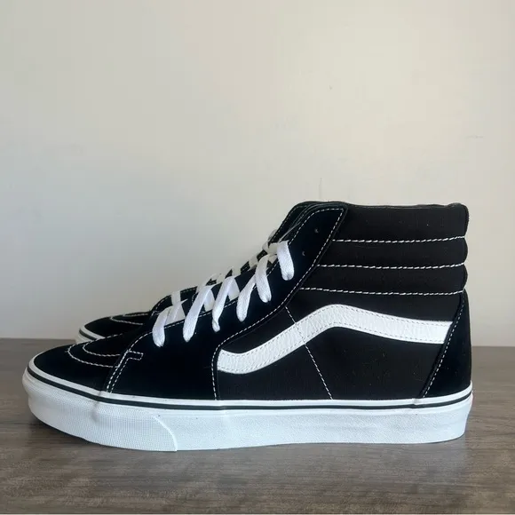 Vans Sk8 Hi Black / White Men's Shoe Size 12 #B1552