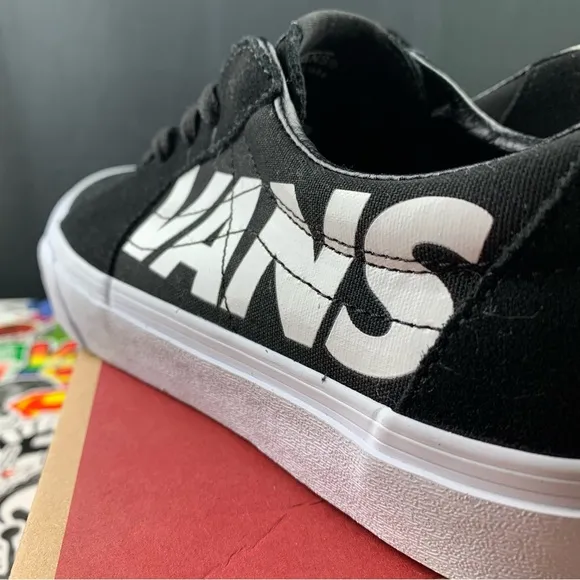 Vans Sk8-Low Classic Log Size 7.5 Women's