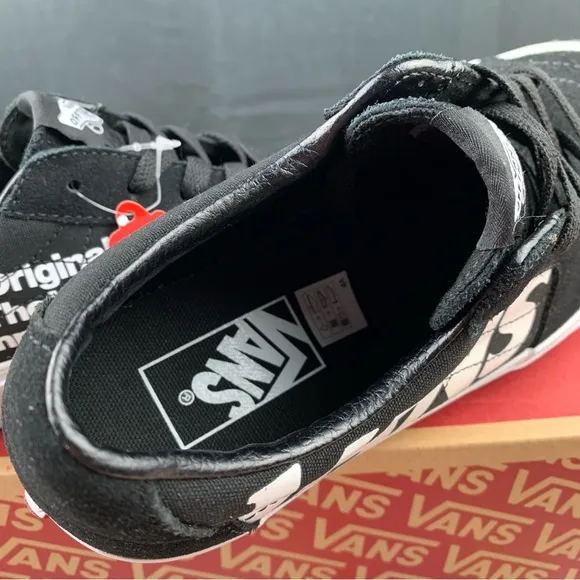 Vans Sk8-Low Classic Log Size 7.5 Women's