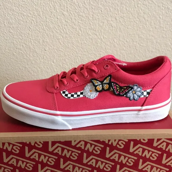 VANS Ward Girls Shoes Classic Side Checkered Stripe Size 6