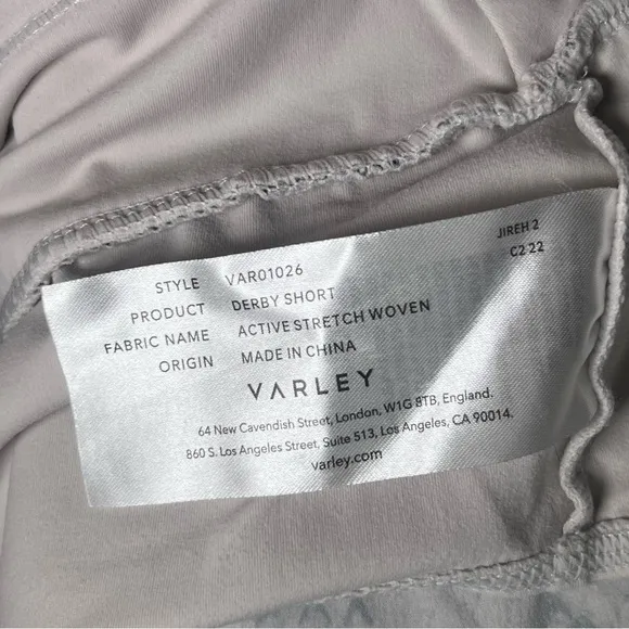 Varley Derby High Waist Snakeskin Print Shorts Alabaster Gray Python Size L