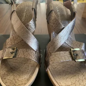 VIA SPIGA BORN Bronze Metallic Leather‎ Designer Wedges Sandals size 9.5