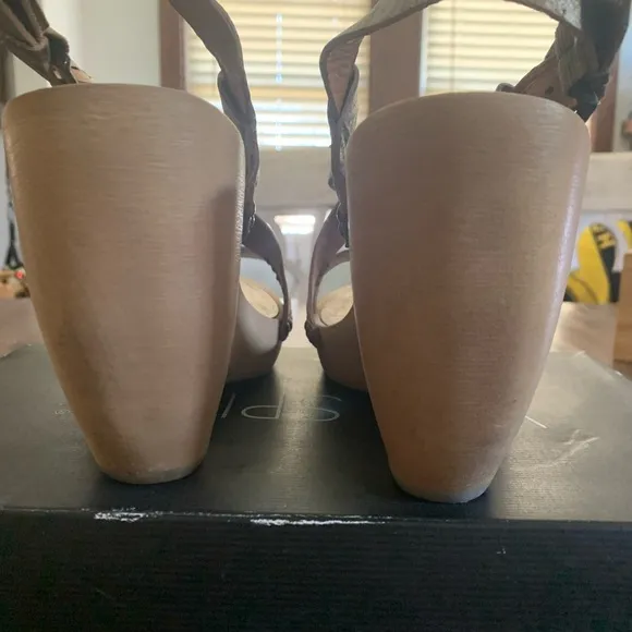 VIA SPIGA BORN Bronze Metallic Leather‎ Designer Wedges Sandals size 9.5