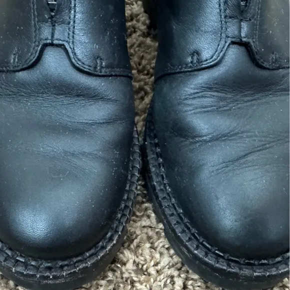 VINCE Cabria Water Resistant Front Zip Boot Size 6.5 US