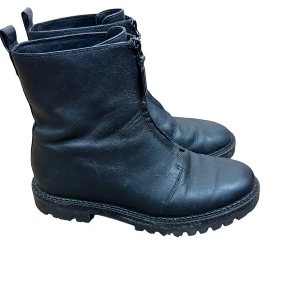 VINCE Cabria Water Resistant Front Zip Boot Size 6.5 US