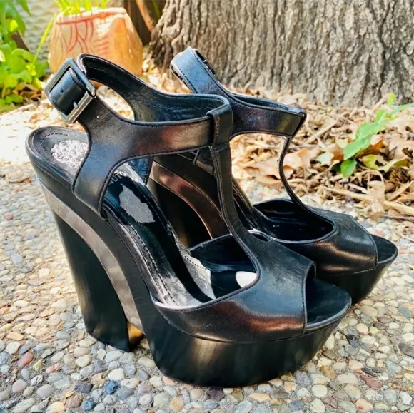 VINCE CAMUTO black T-strap Black Babe platforms peep toe Toe 7.5