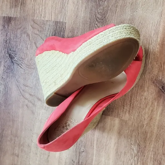 Vince Camuto Coral Open Toe Wedges Size 10M