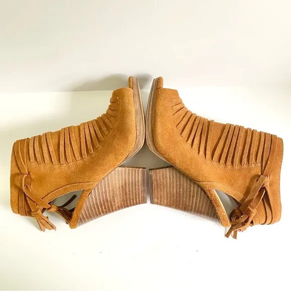 Vince Camuto Janessa Genuine Leather Suede Ankle Wedge Sandals Cognac Brown 7
