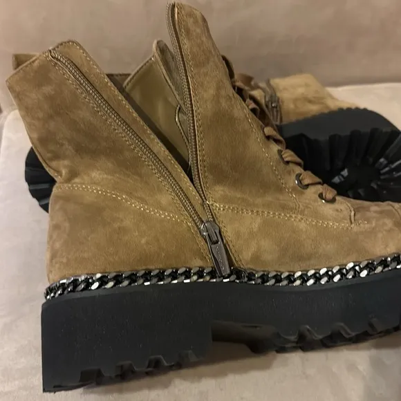 Vince Camuto Mindita combat boot brown suede chain size 9.5 women’s. Never worn!