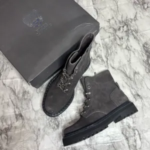 Vince Camuto Popinta Grey Suede Combat Boots NWT new in box size 8 punk goth