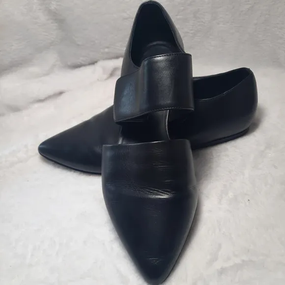 Vince Niven d'Orsay Pointy Toe Leather Flats