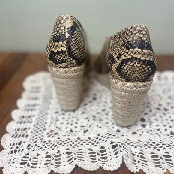 Vince Sonora Tan Snakeskin Leather Espadrille D'Orsay Peep Toe Wedges 8