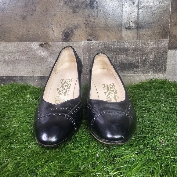 Vintage Classic Ferragamo Heels Pumps sz 4