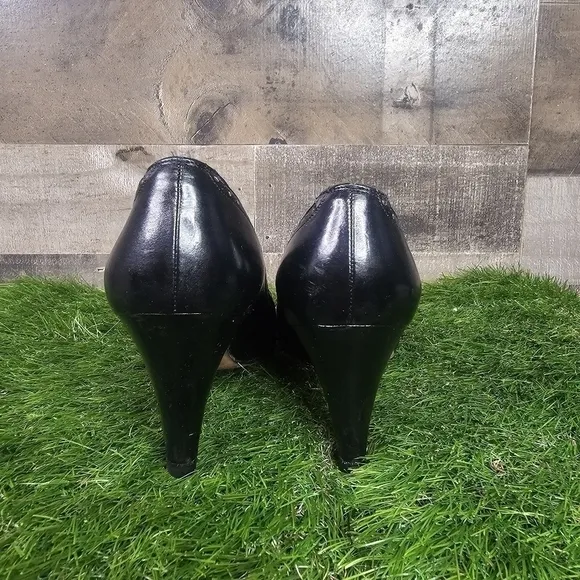 Vintage Classic Ferragamo Heels Pumps sz 4