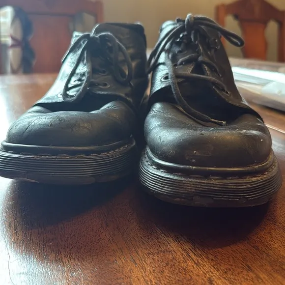 Vintage Doc Martens Classic Black Leather Men's Shoes