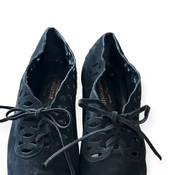 Vintage  French Accessoire Diffusion Nubuck Lace up Flats, Size 38EU,