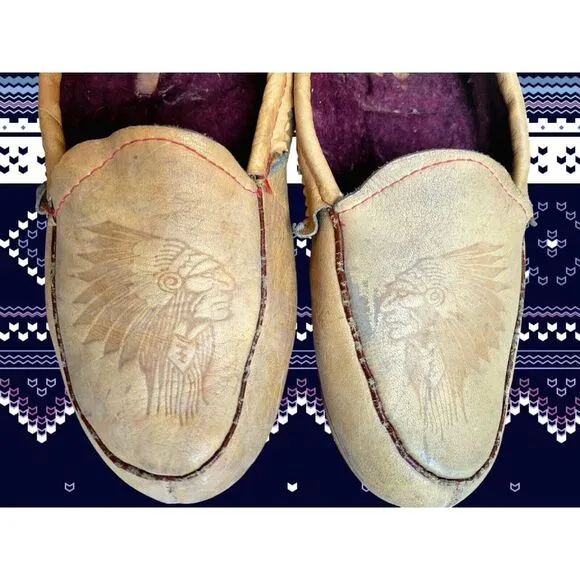 Vintage Leather Slipper Moccasins With Embossed Indian‎ Chief Head And Wool...