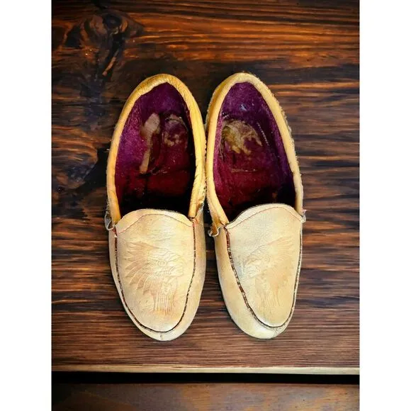Vintage Leather Slipper Moccasins With Embossed Indian‎ Chief Head And Wool...