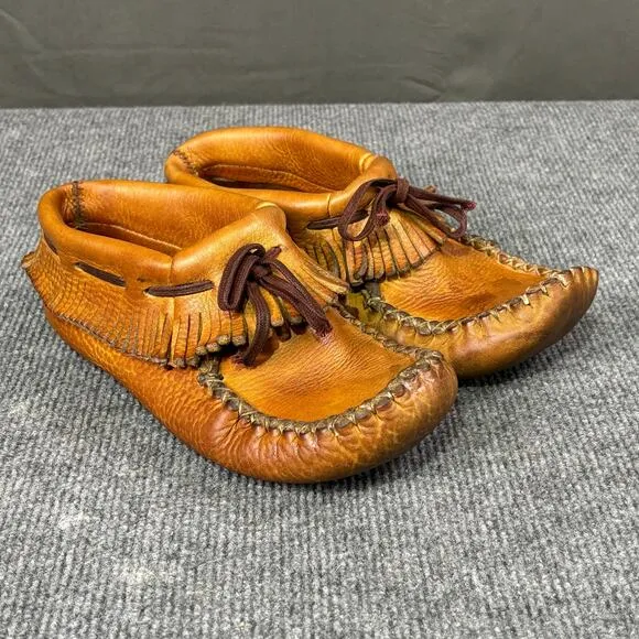 Vintage Moccasins Women’s 7 Handmade Indigenous Leather Fringe Round Toe Tan