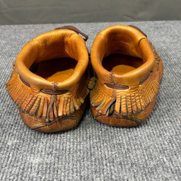 Vintage Moccasins Women’s 7 Handmade Indigenous Leather Fringe Round Toe Tan