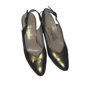 Vintage Salvatore Ferragamo Gold leather wedge heels Saks fifth Avenue size 8