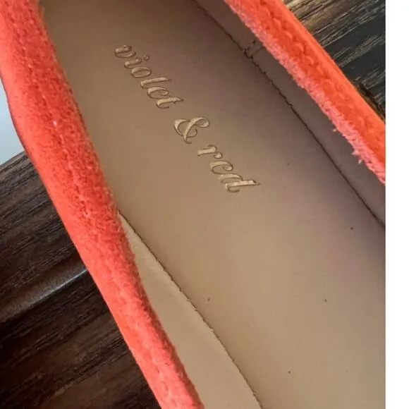 Violet &amp; Red Windsor Ballet Suede Flats in Orange-Red