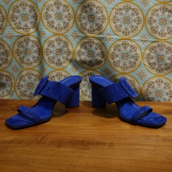 VIONIC Brookell Blue Suede Sandals with Self-covered Cylindrical Heel, size 7