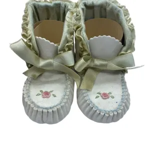 Vtg 1960s Baby Shoes Moccasins Soft Leather Hand-Embroidered Floral Design