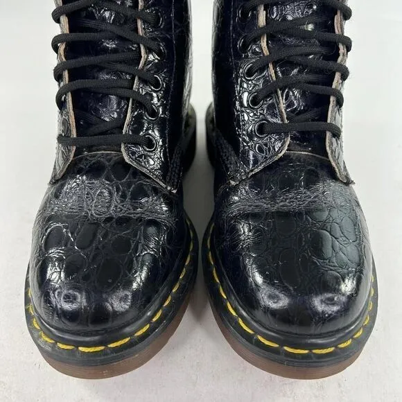 VTG Dr. Martens 1460 Boots Black Crocodile Embossed US 5 Lace-Up Combat Boot UK3