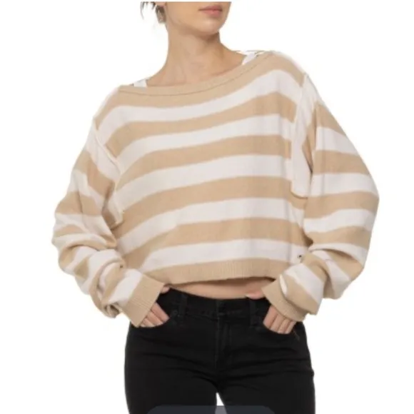 We The Free Into The Blue Pullover